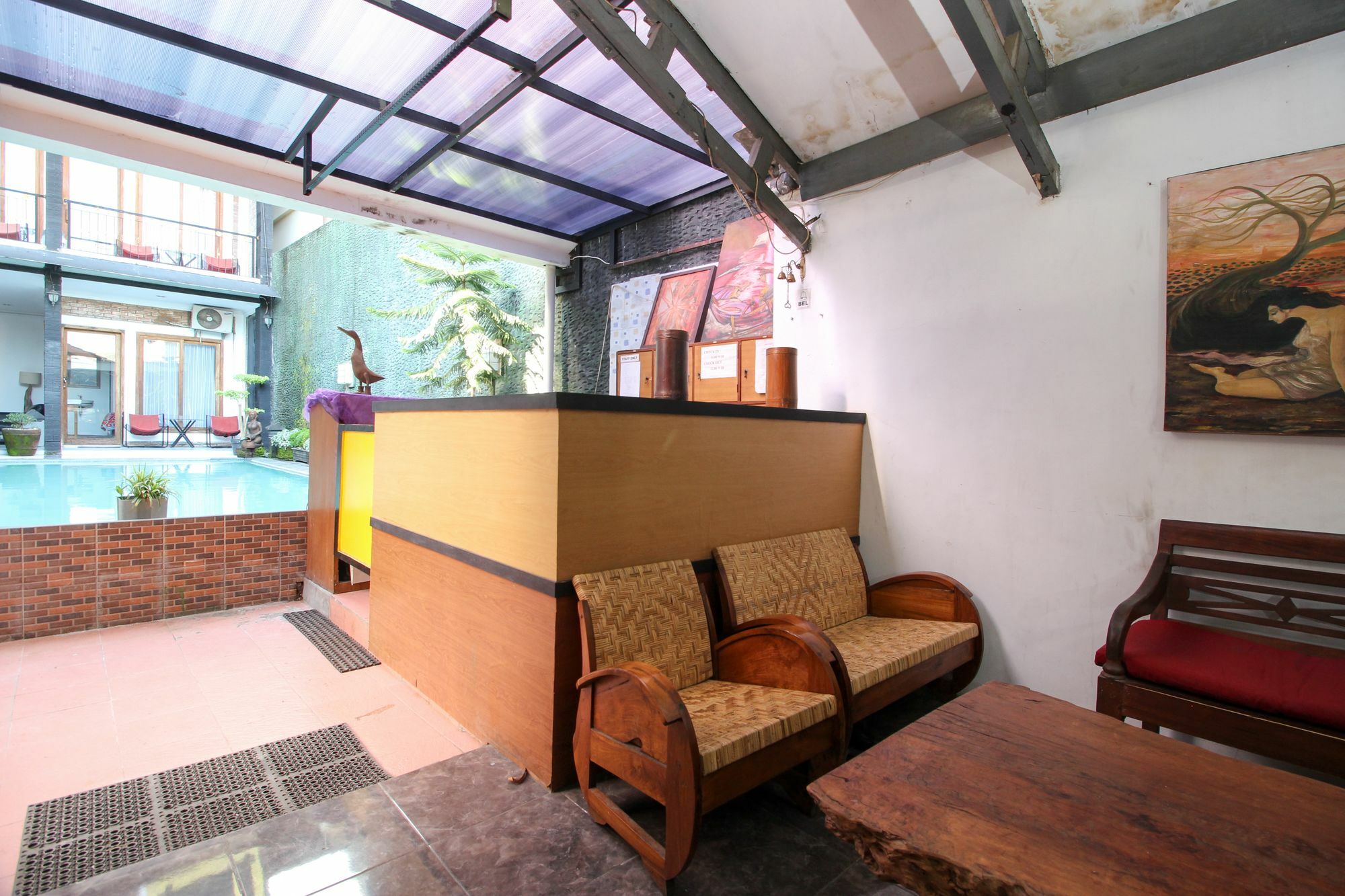 Reddoorz Plus @ Prawirotaman 3 Yogyakarta Exterior photo